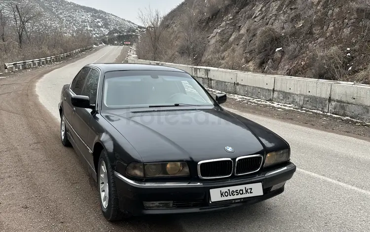 BMW 728 1998 года за 3 100 000 тг. в Алматы