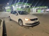 Volkswagen Passat 2014 года за 5 350 000 тг. в Алматы – фото 2