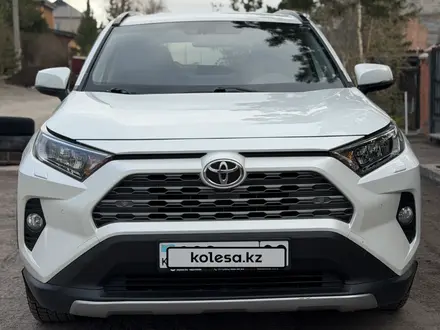 Toyota RAV4 2021 года за 13 500 000 тг. в Караганда – фото 4