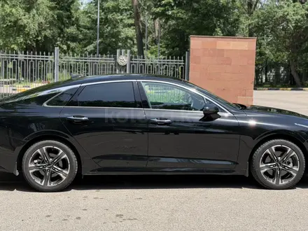 Kia K5 2023 года за 12 500 000 тг. в Алматы – фото 4