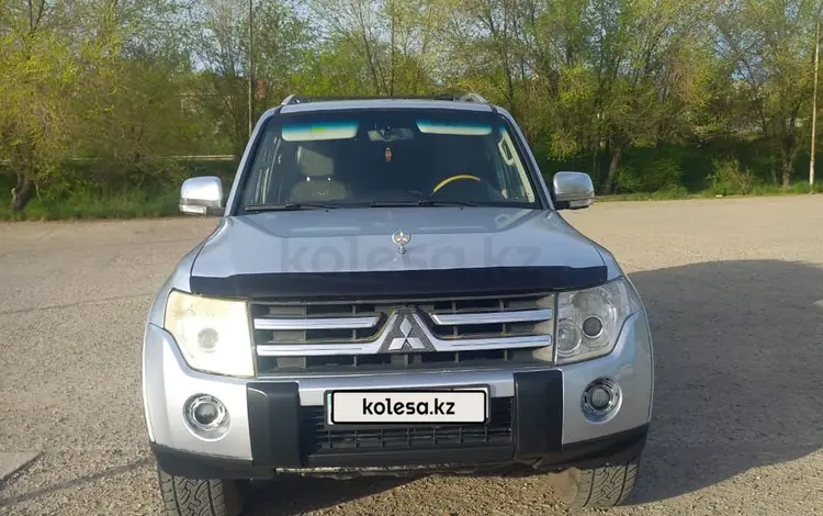 Mitsubishi Pajero 2008 годаfor9 500 000 тг. в Семей