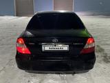 Toyota Camry 2002 годаүшін4 700 000 тг. в Актобе – фото 5