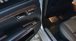 Mercedes-Benz S 550 2006 годаfor7 700 000 тг. в Алматы – фото 5