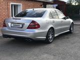 Mercedes-Benz E 320 2004 годаfor8 500 000 тг. в Петропавловск – фото 5