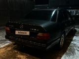 Mercedes-Benz E 230 1989 года за 550 000 тг. в Талдыкорган – фото 2