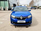 Renault Sandero 2015 года за 3 000 000 тг. в Астана