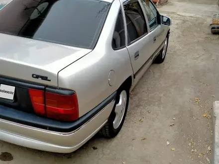 Opel Vectra 1993 года за 1 600 000 тг. в Кызылорда – фото 3
