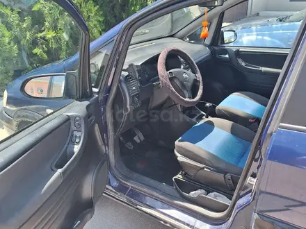 Opel Zafira 2003 года за 3 000 000 тг. в Актау – фото 5