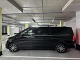 Mercedes-Benz V 300 2022 годаfor52 000 000 тг. в Алматы