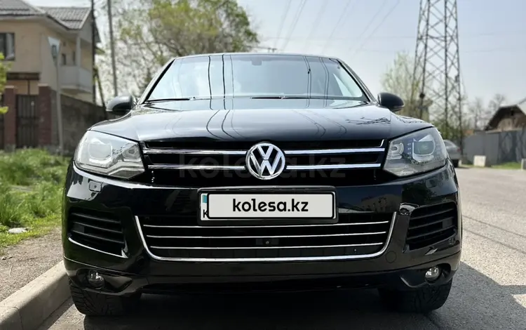 Volkswagen Touareg 2011 года за 9 300 000 тг. в Алматы