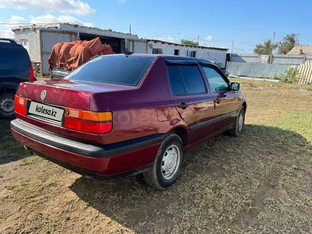 Volkswagen Vento 1995 года за 1 200 000 тг. в Астана – фото 2