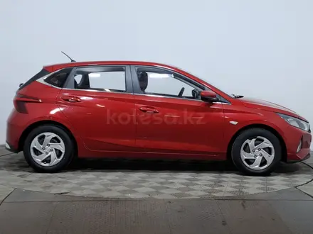 Hyundai i20 2023 года за 5 990 000 тг. в Астана – фото 4