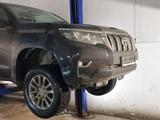 Toyota Land Cruiser Prado 2012 года за 1 000 000 тг. в Караганда