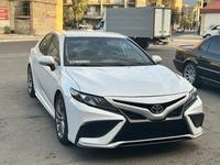 Toyota Camry 2020 годаfor12 700 000 тг. в Жанаозен