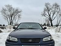 Toyota Camry 1997 годаfor2 600 000 тг. в Алматы