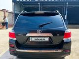 Toyota Highlander 2011 года за 13 500 000 тг. в Шымкент – фото 2