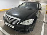 Mercedes-Benz S 350 2005 годаүшін7 500 000 тг. в Актау