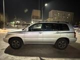 Toyota Highlander 2003 года за 5 500 000 тг. в Астана – фото 2