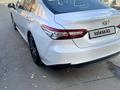 Toyota Camry 2021 года за 17 500 000 тг. в Уральск – фото 4