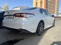 Toyota Camry 2021 года за 17 500 000 тг. в Уральск – фото 17