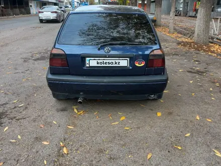 Volkswagen Golf 1993 года за 1 600 000 тг. в Шымкент – фото 4