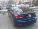 Hyundai Elantra 2017 года за 5 300 000 тг. в Атырау – фото 2