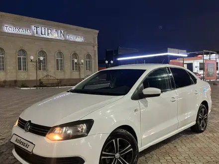 Volkswagen Polo 2015 года за 3 999 000 тг. в Уральск – фото 5