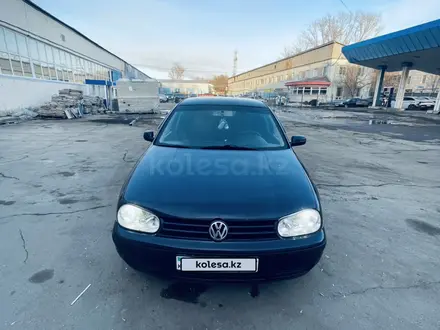 Volkswagen Golf 2003 года за 2 500 000 тг. в Астана – фото 3