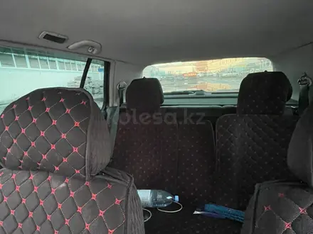 Volkswagen Golf 2003 года за 2 500 000 тг. в Астана – фото 8