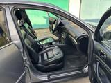 Volkswagen Passat 2002 годаүшін1 800 000 тг. в Алтай – фото 3