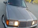 Mercedes-Benz E 200 1991 года за 2 100 000 тг. в Шымкент