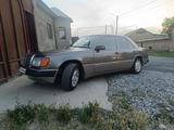 Mercedes-Benz E 200 1991 года за 2 100 000 тг. в Шымкент – фото 4