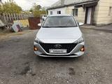 Hyundai Accent 2021 года за 6 900 000 тг. в Караганда – фото 2