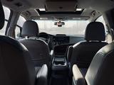 Toyota Sienna 2012 годаfor13 800 000 тг. в Алматы