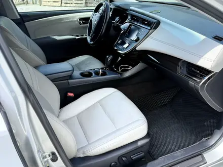 Toyota Avalon 2013 года за 7 800 000 тг. в Атырау – фото 10