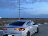Hyundai Elantra 2019 годаүшін5 300 000 тг. в Атырау – фото 2