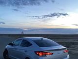 Hyundai Elantra 2019 годаүшін5 300 000 тг. в Атырау – фото 3