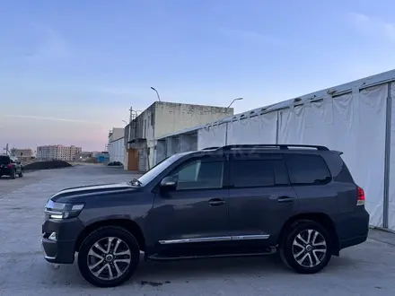Toyota Land Cruiser 2010 года за 18 500 000 тг. в Актау – фото 6