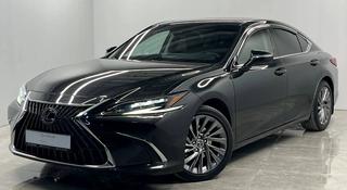 Lexus ES 250 Luxury 2.5 2022 года за 23 000 000 тг. в Алматы