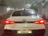 Hyundai Elantra 2023 года за 8 700 000 тг. в Алматы – фото 2