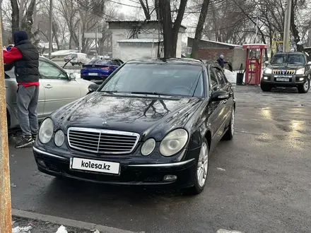 Mercedes-Benz E 320 2004 года за 5 000 000 тг. в Алматы – фото 10