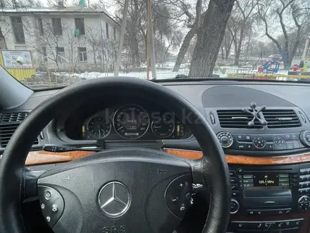 Mercedes-Benz E 320 2004 года за 5 000 000 тг. в Алматы – фото 6