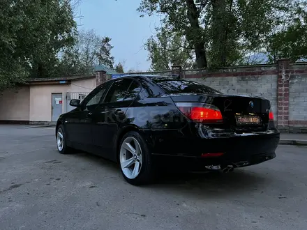 BMW 525 2004 года за 5 200 000 тг. в Алматы – фото 13