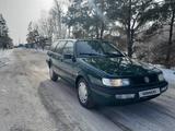 Volkswagen Passat 1993 годаfor2 500 000 тг. в Петропавловск – фото 2