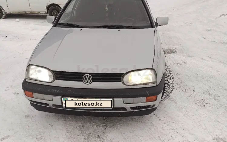 Volkswagen Golf 1993 годаfor2 000 000 тг. в Алматы