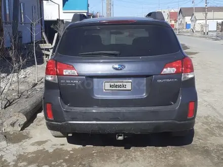 Subaru Outback 2013 года за 5 000 000 тг. в Атырау – фото 2