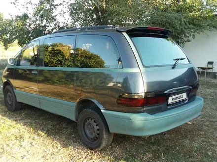 Toyota Previa 1992 года за 3 300 000 тг. в Мерке