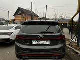 Hyundai Santa Fe 2021 годаfor15 000 000 тг. в Алматы – фото 5