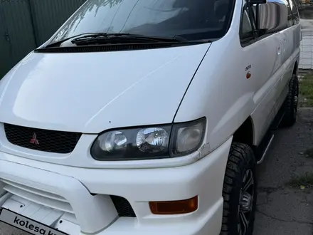 Mitsubishi Delica 2004 года за 4 800 000 тг. в Алматы – фото 2