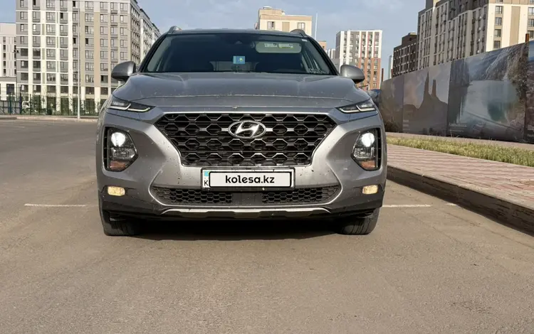 Hyundai Santa Fe 2020 годаүшін13 000 000 тг. в Астана
